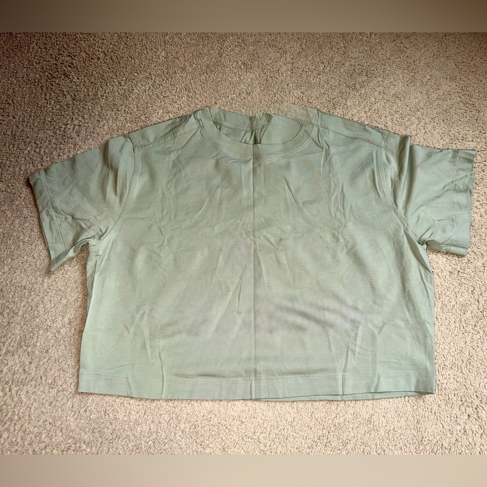 LULULEMON  All Yours Organic Cotton Cropped T-Shirt -Fog Green Medium New